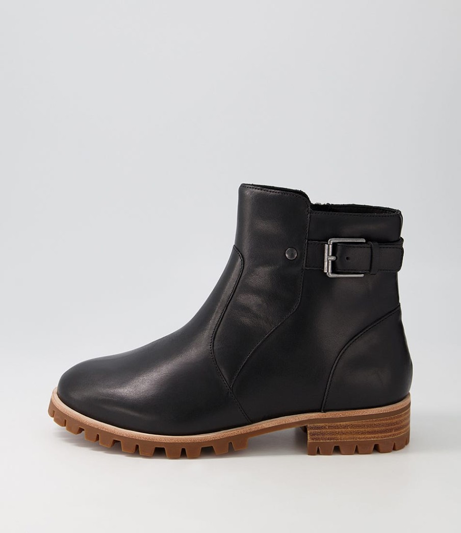 ZIERA Misael W Black Leather Ankle Boots | Boots