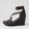 DJANGO & JULIETTE Estela Black Vinylite Leather Sandals | Wedges