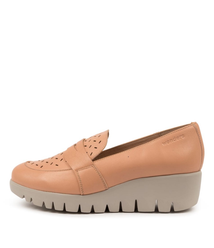 WONDERS Wendie Nude Leather | Loafers