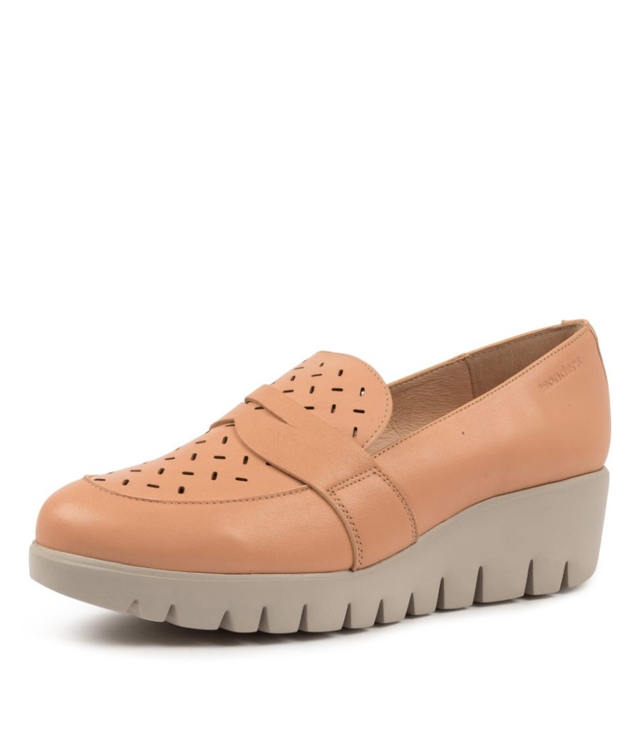 WONDERS Wendie Nude Leather | Loafers