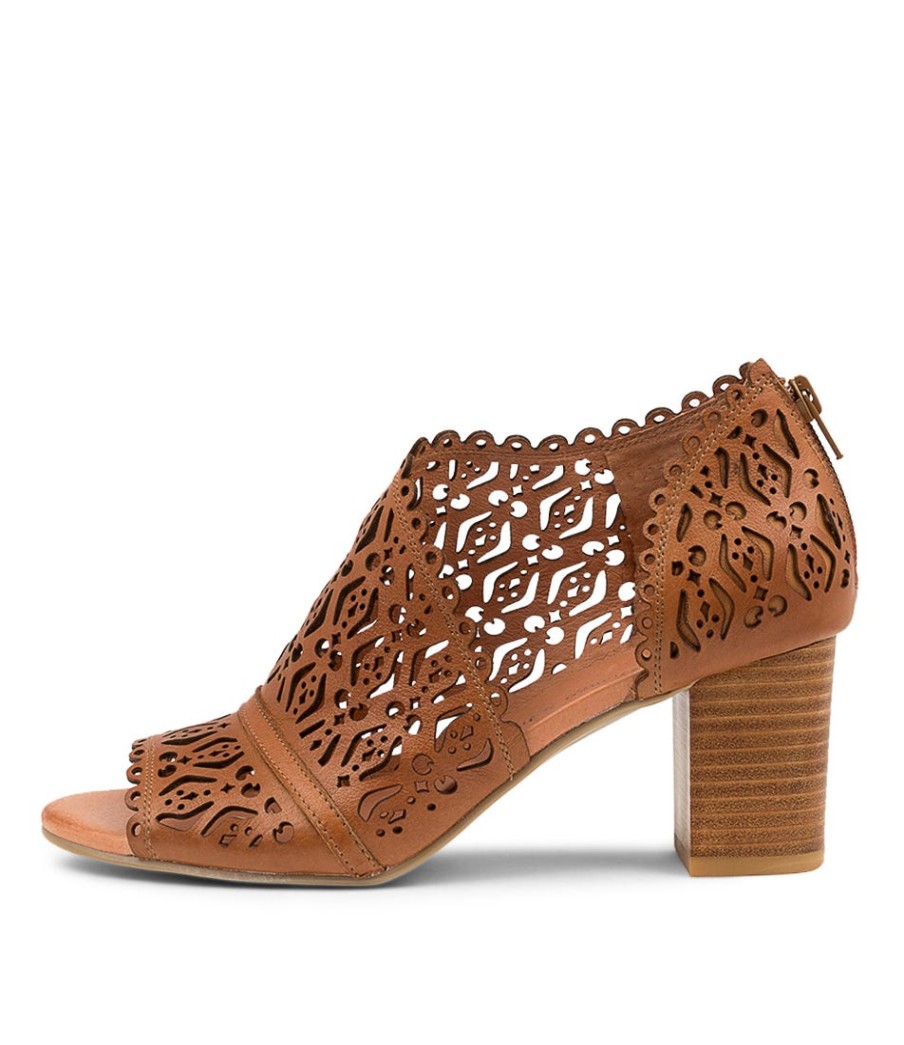 DJANGO & JULIETTE Siena Tan Leather | Heels