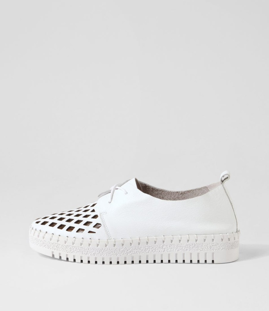 DJANGO & JULIETTE Mosi White Leather Sneakers | Sneakers