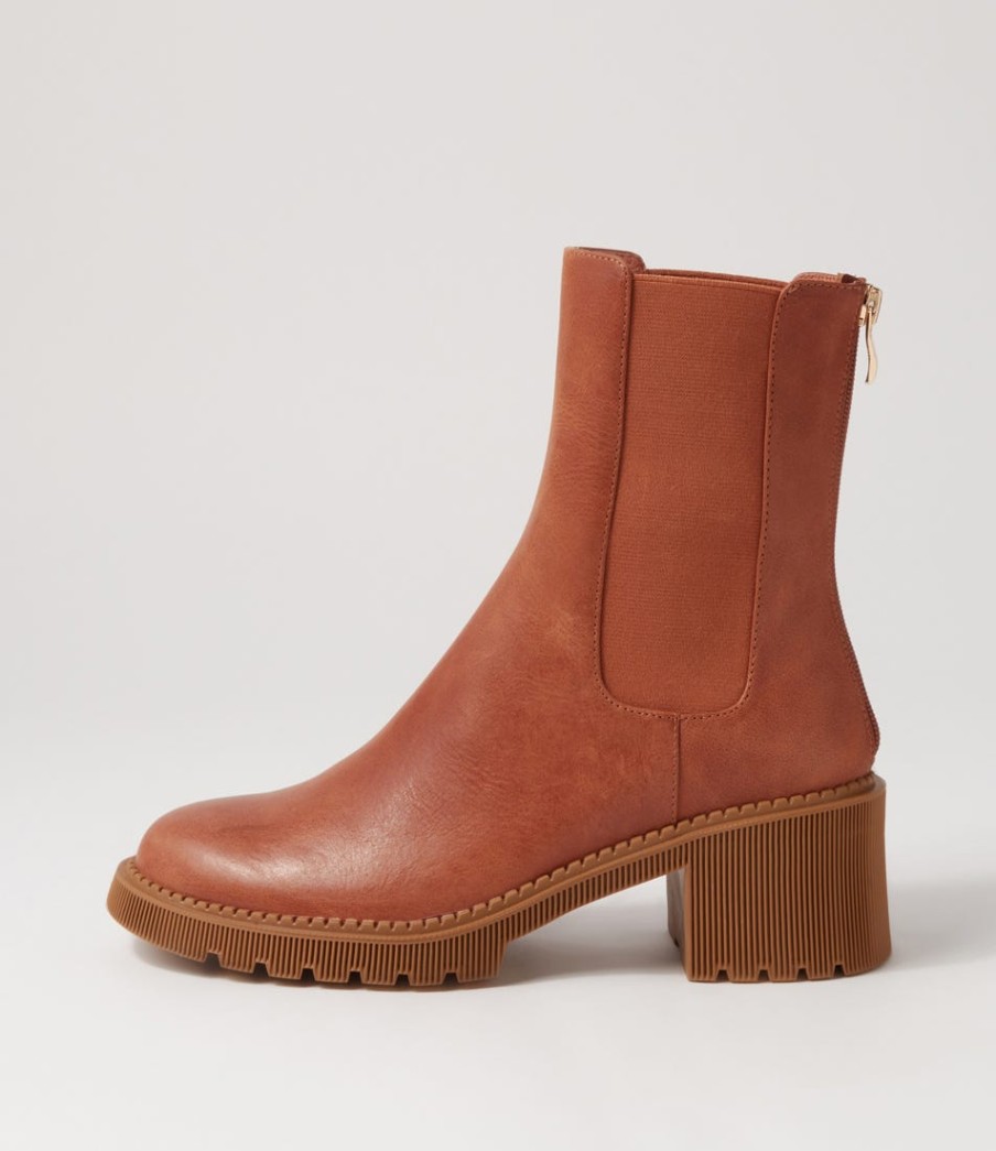 DJANGO & JULIETTE Zozo Cognac Leather Chelsea Boots | Boots