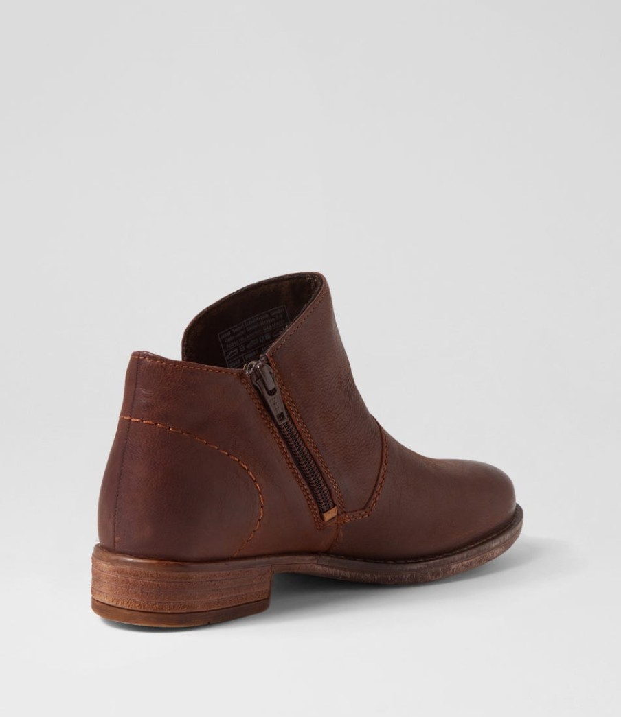 JOSEF SEIBEL Sienna 81 Camel Leather Chelsea Boots | Boots