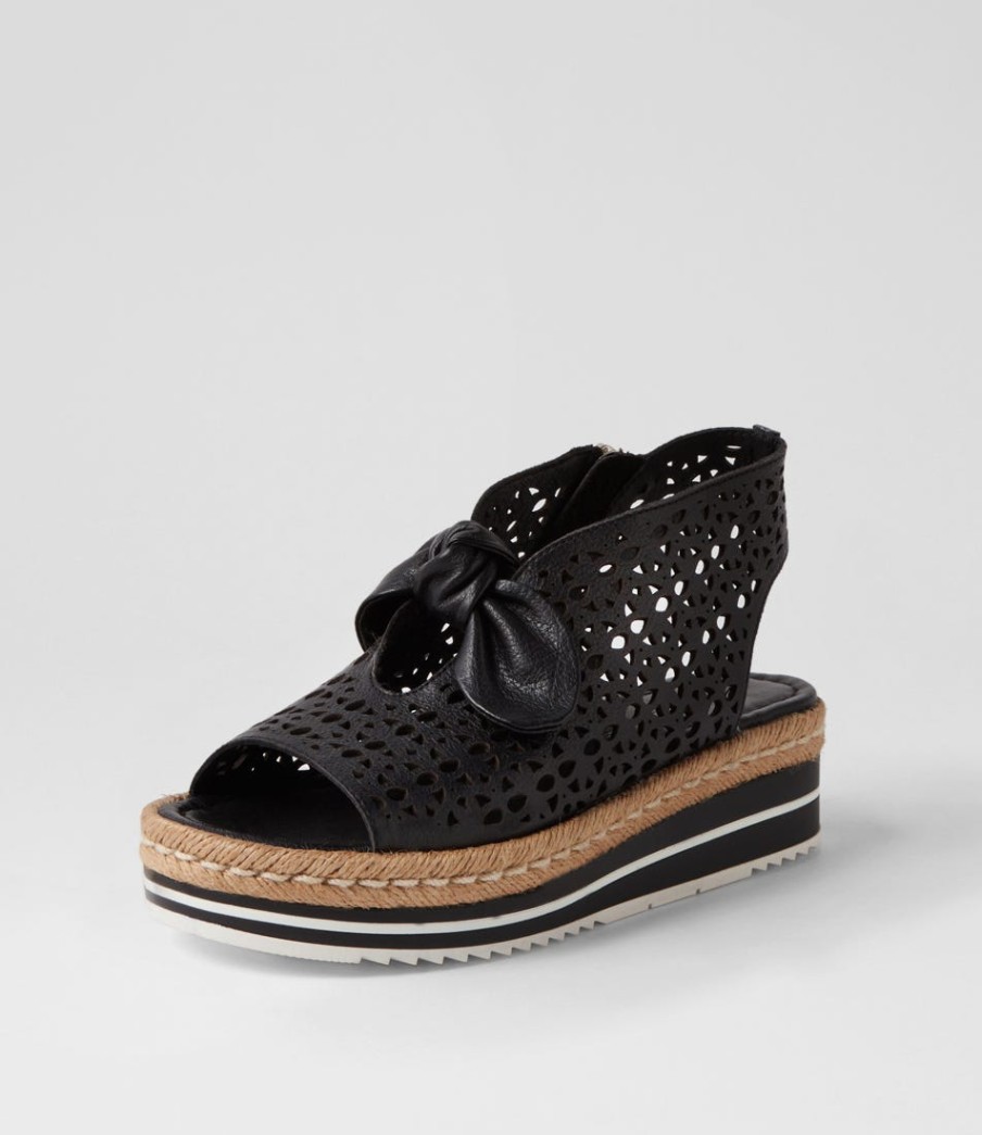 DJANGO & JULIETTE Altona Black Leather Sandals | Espadrilles